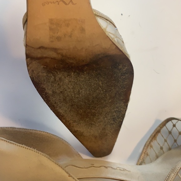 Nina Tan satin like jeweled heels size 7.5 - Picture 7 of 11